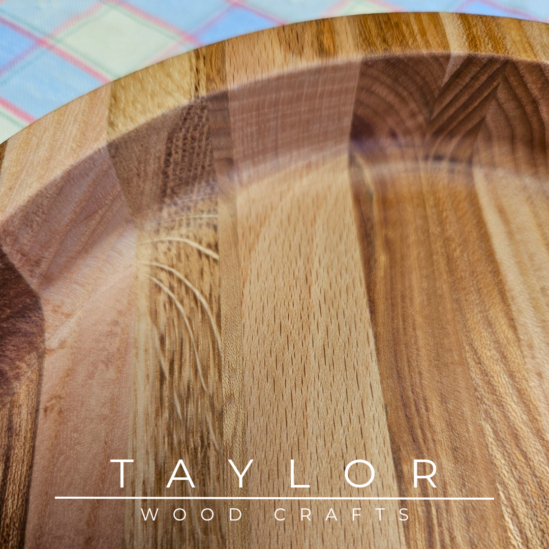 Discover our handcrafted wooden bowl, made from solid wood, showcasing natural grain patterns and rustic charm. Perfect for serving, display, or as a thoughtful gift.
