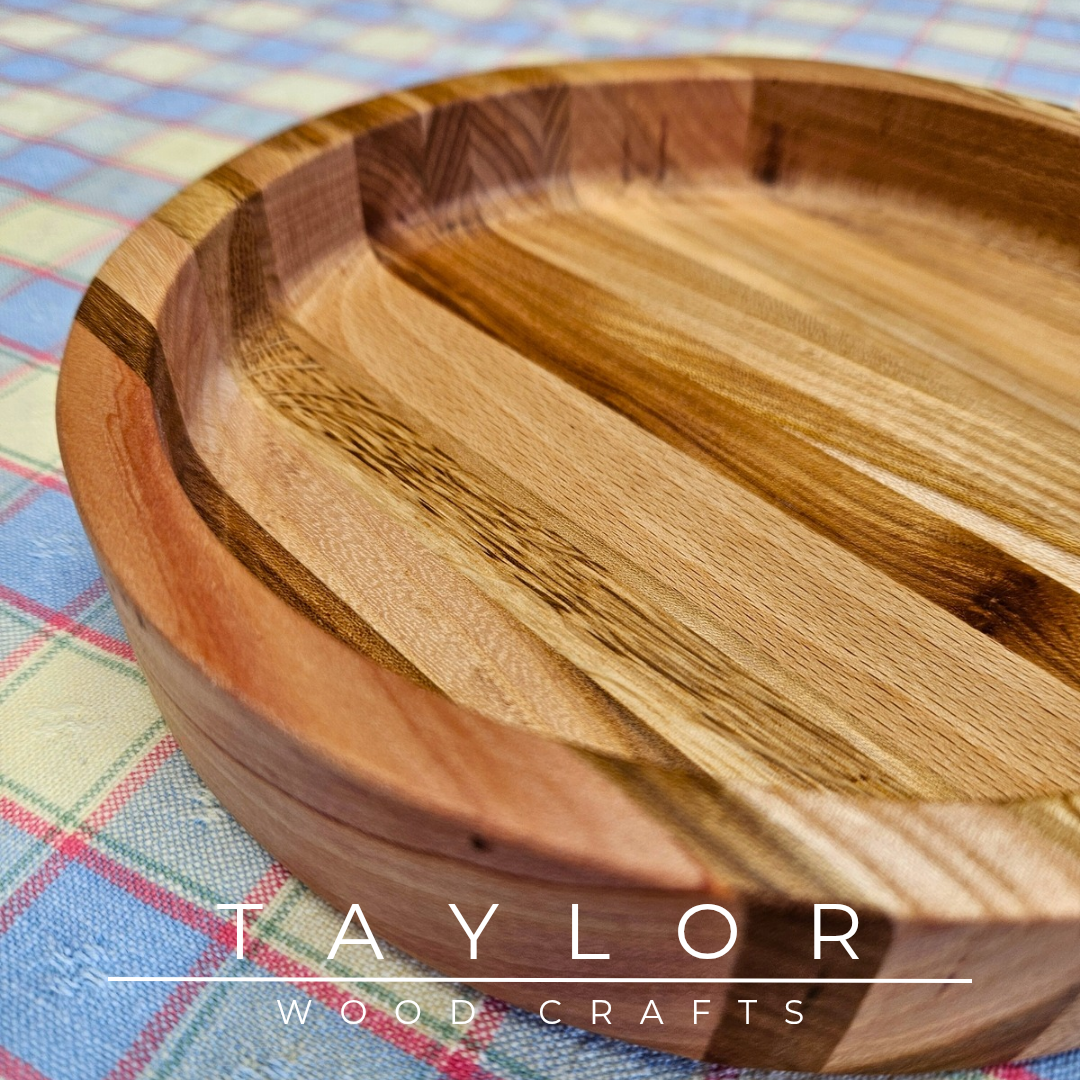Discover our handcrafted wooden bowl, made from solid wood, showcasing natural grain patterns and rustic charm. Perfect for serving, display, or as a thoughtful gift.