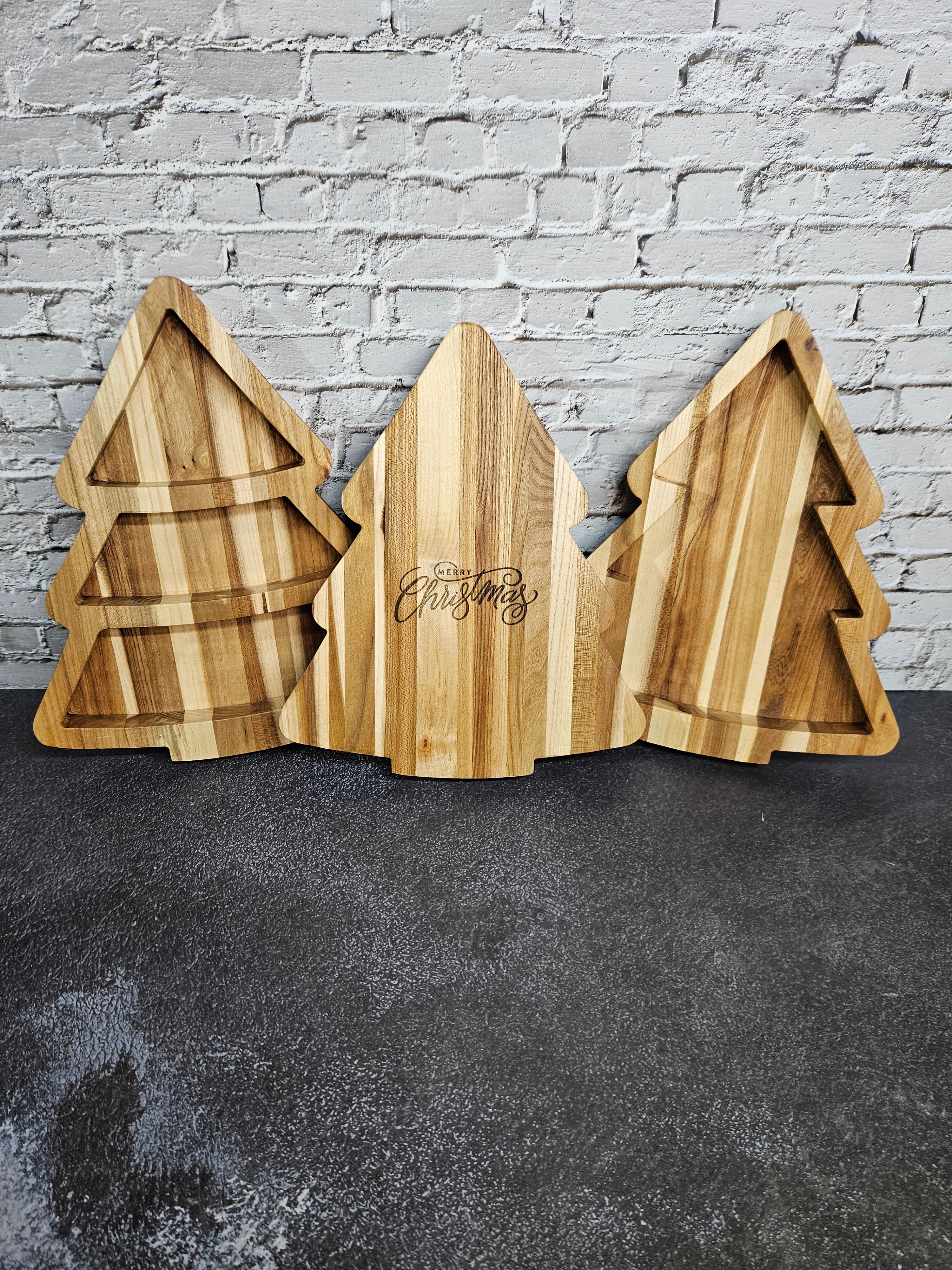 Taylor Wood Crafts, Christmas, tray, cheese board, gift, handcrafted wood, wooden gifts, artisan crafts, custom woodwork