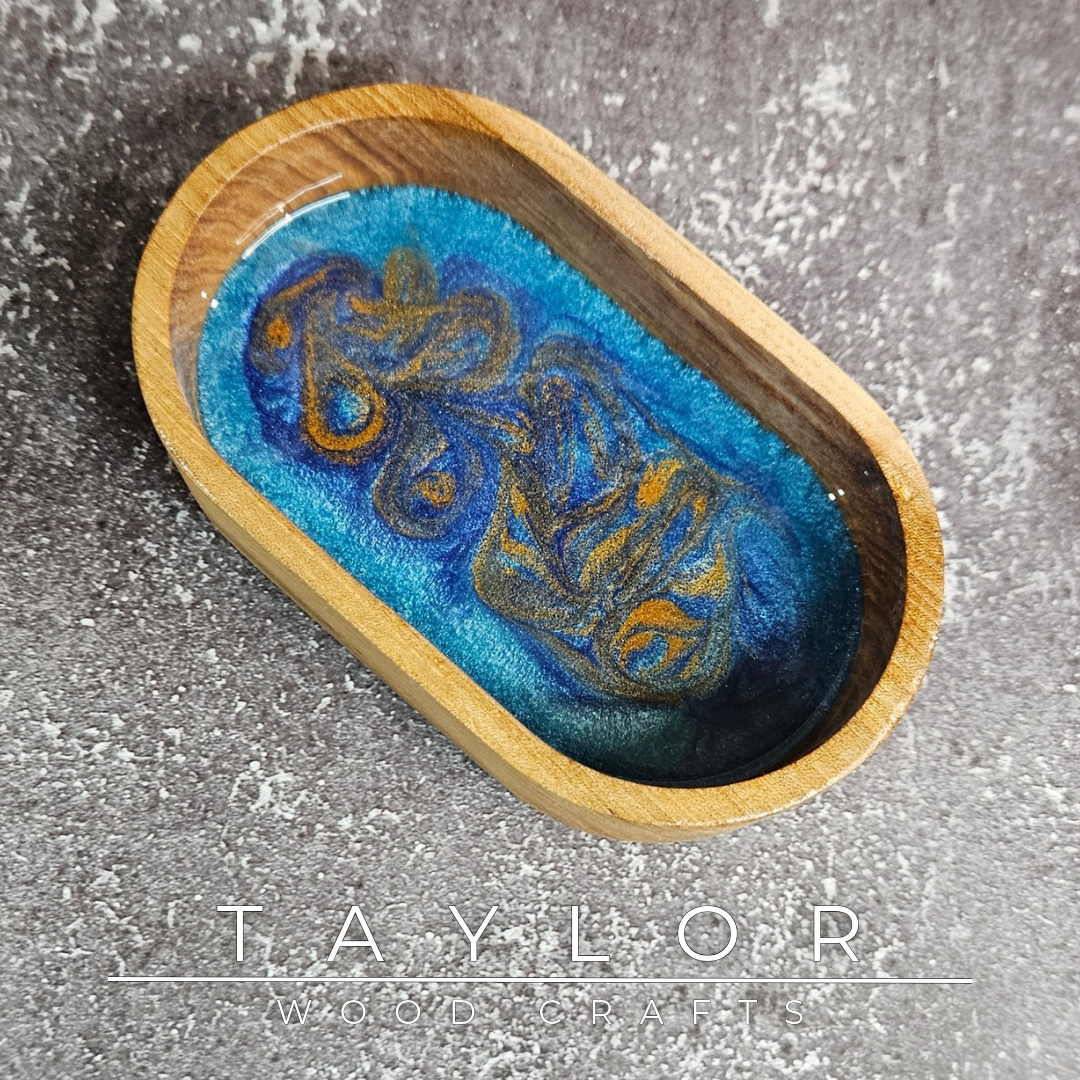 Handmade hardwood resin dish crafted from premium timber with a coloured epoxy resin base, made in Northern Ireland by Taylor Wood Crafts.