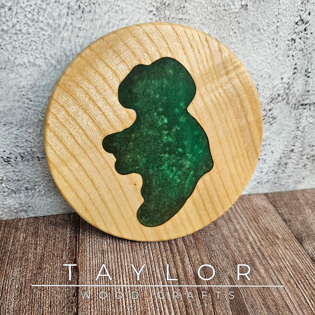 Handmade Irish resin trivet with green epoxy Shamrock or Island of Ireland design, crafted in Northern Ireland by Taylor Wood Crafts.
