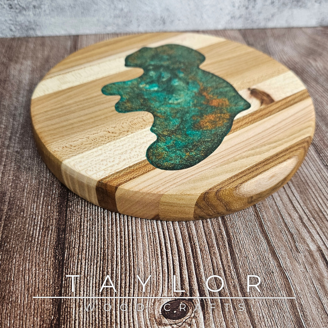 Handmade Irish resin trivet with green epoxy Shamrock or Island of Ireland design, crafted in Northern Ireland by Taylor Wood Crafts.