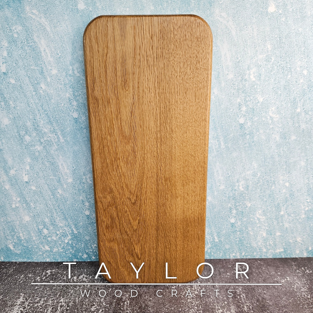 Handmade solid oak chopping board crafted from quality oak and made in Northern Ireland by Taylor Wood Crafts.